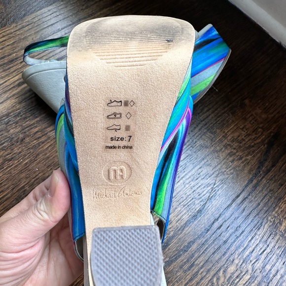 Michael Antonio Green/ Blue heels sz 7 - Picture 4 of 4